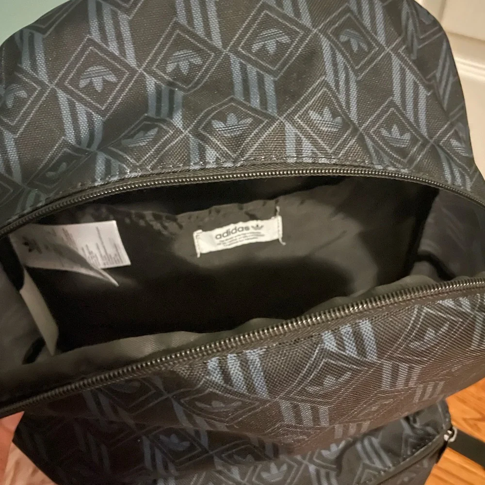 Adidas Navy Patterned Backpack - Picture 4 of 4